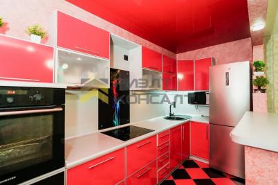 Продажа квартиры Омск. улица Малиновского, 19, к.1