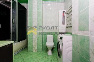 Продажа квартиры Омск. улица Малиновского, 19, к.1