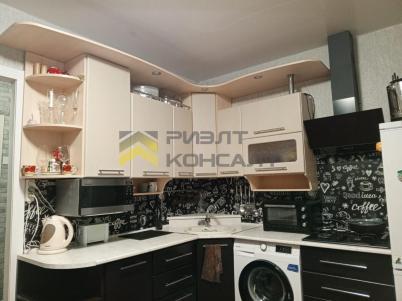 Продажа квартиры Омск. улица Батумская, 41/1