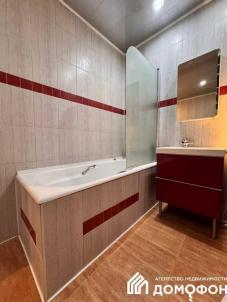 Продажа квартиры Омск. Сулеймана Стальского, 8/1