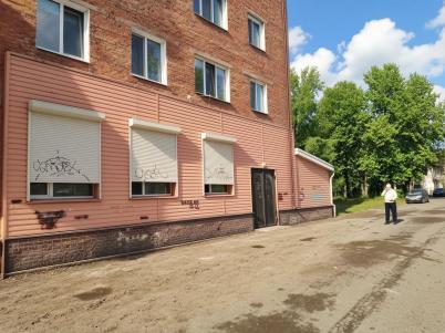 Продажа коммерческой недвижимости Омск.&nbsp;Заозёрная улица, 11Б