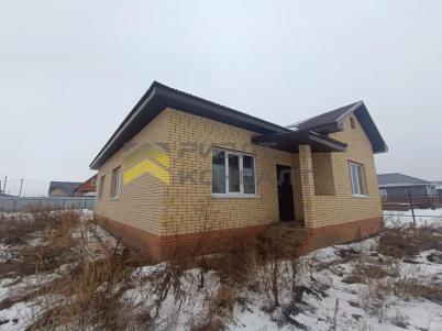 Продажа дома Омский район, село Надеждино, КП Зелёный берег, Рябиновая улица