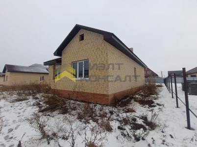 Продажа дома Омский район, село Надеждино, КП Зелёный берег, Рябиновая улица