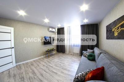 Продажа квартиры Омск. улица Маршала Жукова 156