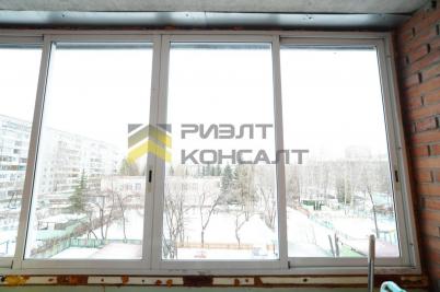 Продажа квартиры Омск. улица Дианова, 9, к.1