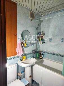 Продажа квартиры Омск. пр-кт. Космический,7