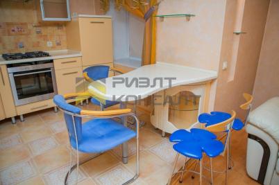 Продажа квартиры Омск. улица Кирова, 16, к.2