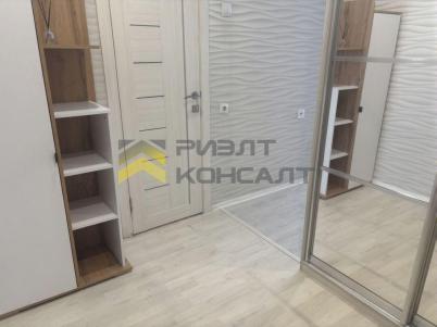 Продажа квартиры Омск. улица Леонида Маслова, 8