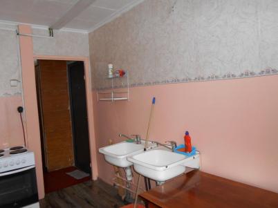 Продажа квартиры Омск. улица 10 лет Октября 136