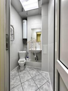 Аренда коммерческой недвижимости Омск. Завертяева ул., 18к1