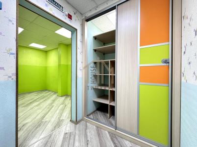 Аренда коммерческой недвижимости Омск. Завертяева ул., 18к1