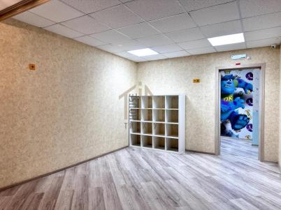 Аренда коммерческой недвижимости Омск. Завертяева ул., 18к1