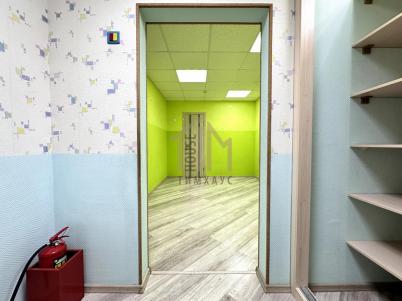 Аренда коммерческой недвижимости Омск. Завертяева ул., 18к1