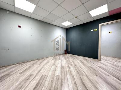 Аренда коммерческой недвижимости Омск. Завертяева ул., 18к1