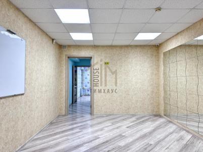 Аренда коммерческой недвижимости Омск. Завертяева ул., 18к1