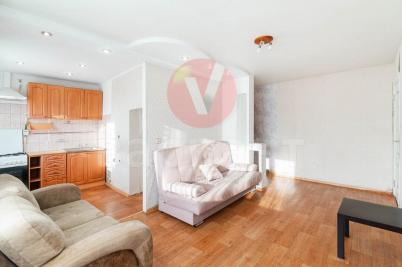 Продажа квартиры Омск. улица 5-й Армии 135