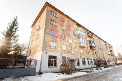 Продажа квартиры Омск. улица 5-й Армии 135