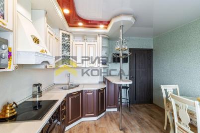 Продажа квартиры Омск. улица 21-я Амурская, 75