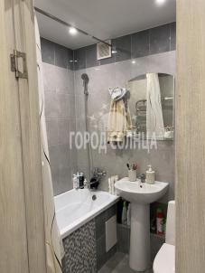 Продажа квартиры Омск. Чкаловский, Петра Осминина, 10