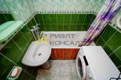 Продажа квартиры Омск. улица Добровольского, 1