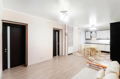 Продажа квартиры Омск. проспект Комарова, 16