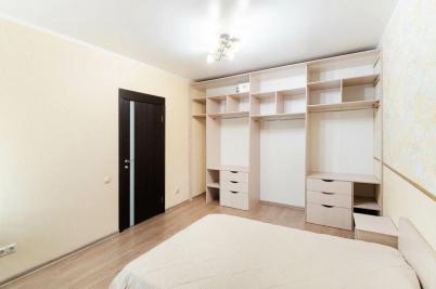 Продажа квартиры Омск. проспект Комарова, 16