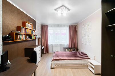 Продажа квартиры Омск. проспект Комарова, 16