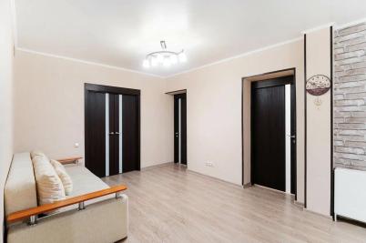 Продажа квартиры Омск. проспект Комарова, 16