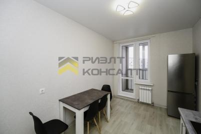 Продажа квартиры Омск. улица 70 лет Октября, 3