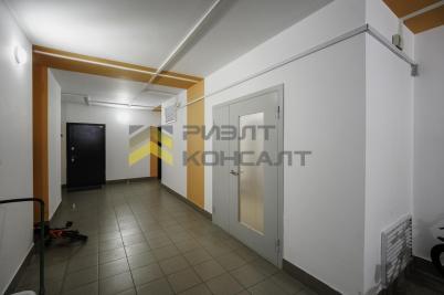 Продажа квартиры Омск. улица 70 лет Октября, 3