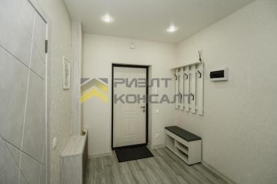 Продажа квартиры Омск. улица 70 лет Октября, 3