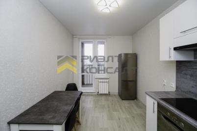 Продажа квартиры Омск. улица 70 лет Октября, 3