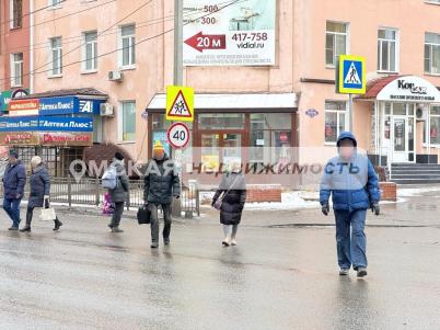 Продажа помещения свободного назначения Омск. улица Лобкова 3