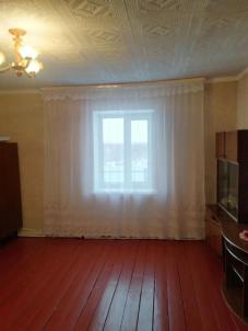 Продажа квартиры Большереченский. д. Могильно-Старожильск. ул Чехова, 103