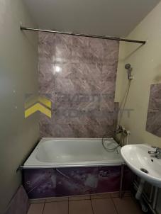 Продажа квартиры Омск. улица Верхнеднепровская, 275, к.4