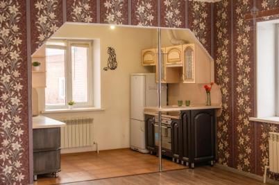 Продажа дома Ясная Поляна, Парадная, 2