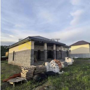 Продажа дома Омская обл, Омский р-н, село Новомосковка, ул Молодежная