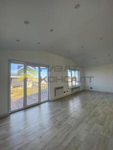 Продажа дома Омская обл, Омский р-н, поселок Омский, ул Центральная