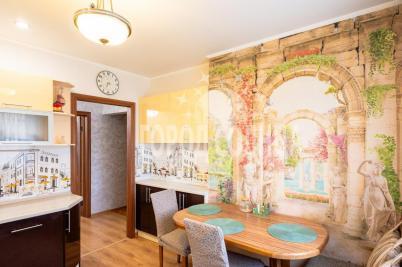Продажа квартиры Омск.&nbsp;Амурский-2, Амурская 21-я, 37