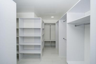 Продажа квартиры Омск.&nbsp;Комарова пр-кт, 15к1