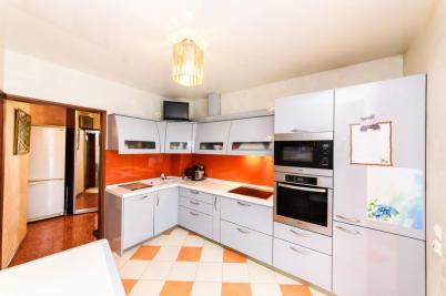 Продажа квартиры ул. Студенческая, 15