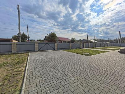 Продажа таунхауса муниципальный округ Омский район.&nbsp;посёлок Иртышский.&nbsp;посёлок Иртышский Юбилейная улица 42