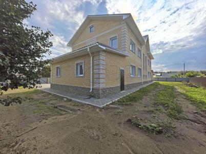 Продажа таунхауса муниципальный округ Омский район.&nbsp;посёлок Иртышский.&nbsp;посёлок Иртышский Юбилейная улица 42