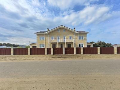 Продажа таунхауса муниципальный округ Омский район.&nbsp;посёлок Иртышский.&nbsp;посёлок Иртышский Юбилейная улица 42