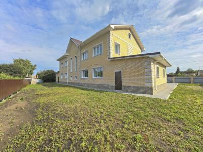 Продажа таунхауса муниципальный округ Омский район.&nbsp;посёлок Иртышский.&nbsp;посёлок Иртышский Юбилейная улица 42