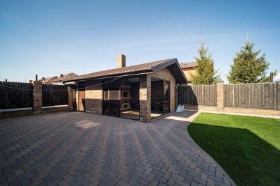 Продажа дома Омск.&nbsp;А.Санина ул, 4