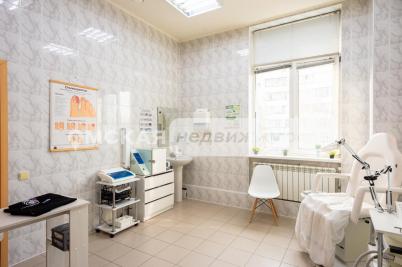 Продажа помещения свободного назначения Омск.&nbsp;улица Лукашевича 10В