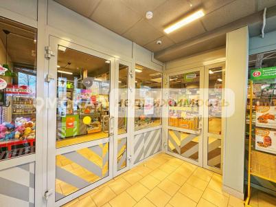 Продажа торговой площади Омск.&nbsp;5-я Кордная улица 71