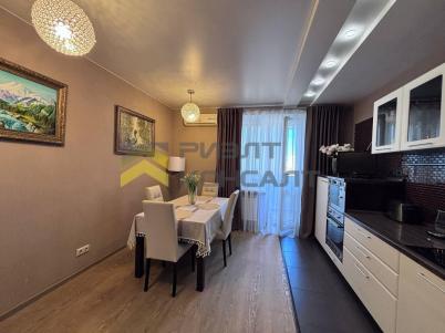 Продажа квартиры Омск.&nbsp;улица 70 лет Октября, 10, к.3