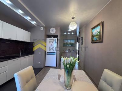 Продажа квартиры Омск.&nbsp;улица 70 лет Октября, 10, к.3
